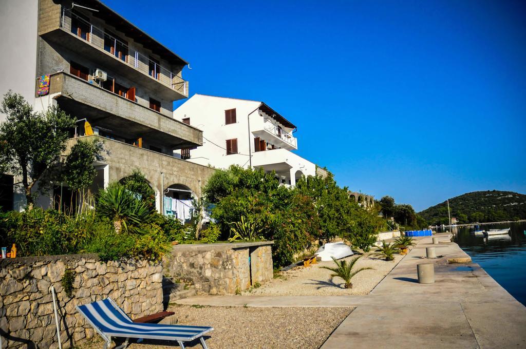 Apartments Adrialuka Dubrava  Extérieur photo